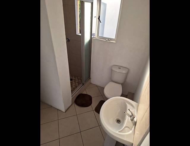 2 BEDROOM PROPERTY TO RENT IN GROVE END